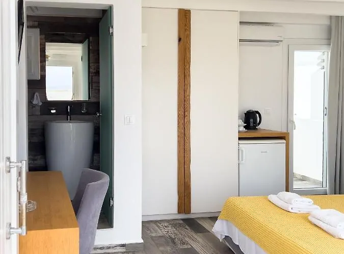 George 4* Naxos City