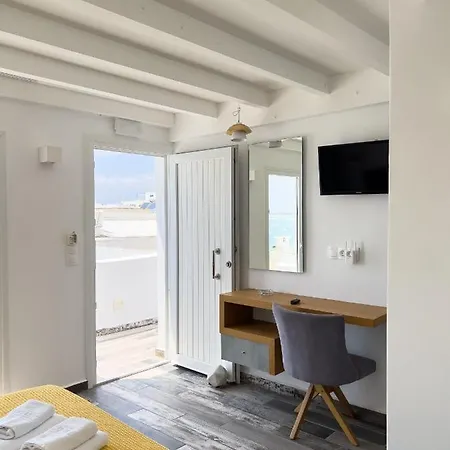 George Lejlighedshotel Naxos City