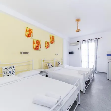 George Aparthotel Naxos City