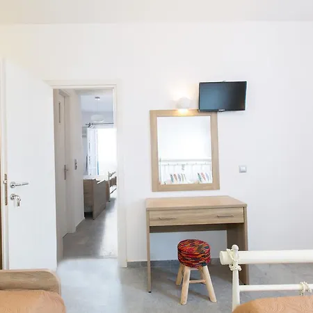 George Studios Naxos City