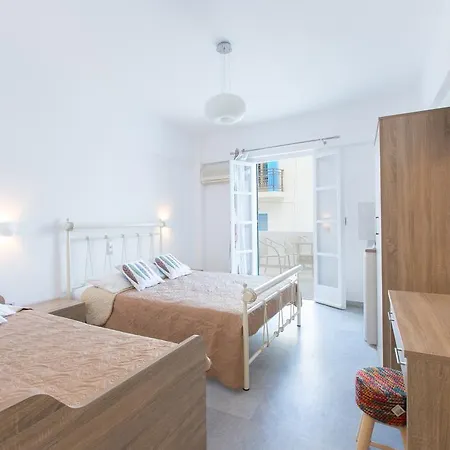 George Studios Naxos City