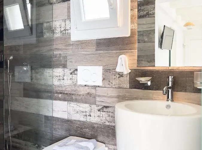 George 4* Naxos City