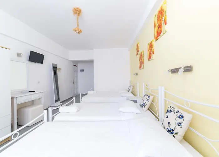 George Aparthotel Naxos City